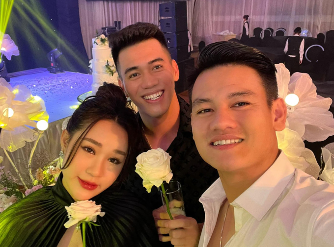 Vợ Hồ Tấn Tài hé lộ ảnh chồng và Tiến Linh cùng trổ tài vào bếp-2