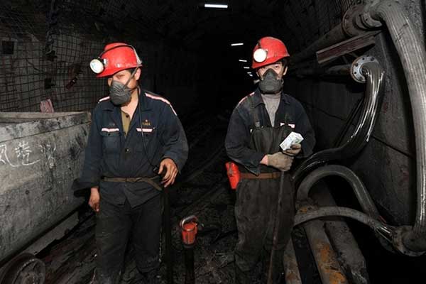 Cháy mỏ than Trung Quốc, 16 người thiệt mạng-1