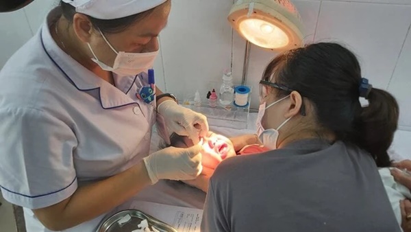 Nghỉ việc, cách ly cả nhà như thời COVID-19 vì đau mắt đỏ-2