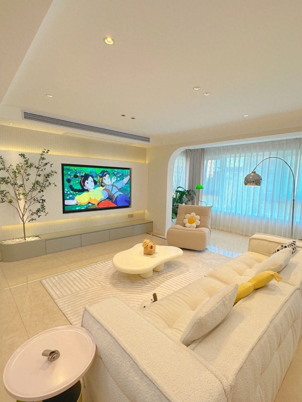 Ngắm căn hộ xinh như mộng của nữ tiếp viên hàng không, dù hiếm khi ở nhà nhưng vẫn đầu tư decor ấn tượng-3