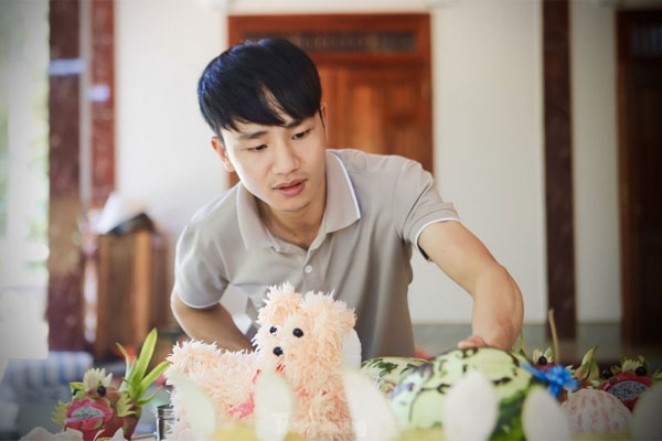 Chàng trai 9x làm mâm cỗ trung thu đẹp mắt, khách liên tục chốt đơn-1