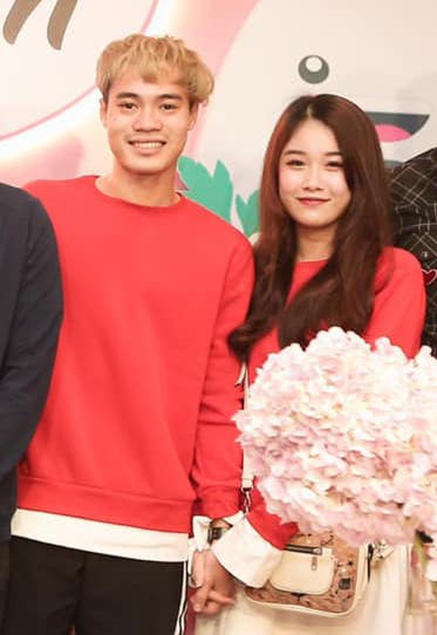 Các cầu thủ tậu xe tiền tỷ sau cưới vợ, riêng anh chàng độc thân này lại flex biệt thự không thể định giá-5