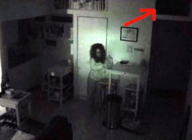 Đồ vật tự dưng di chuyển dù nhà không người, chủ nhà khóc thét khi phát hiện sự thật khi lắp camera-3