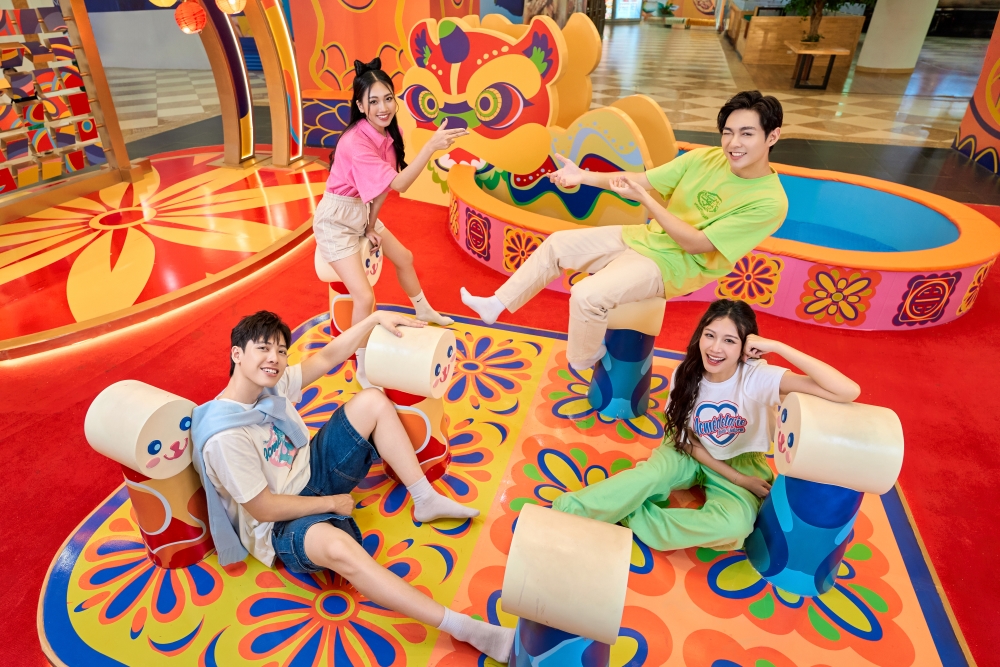 Đón Tết đoàn viên trong không gian ‘Tươi màu sắc Việt’ ở Vincom-5