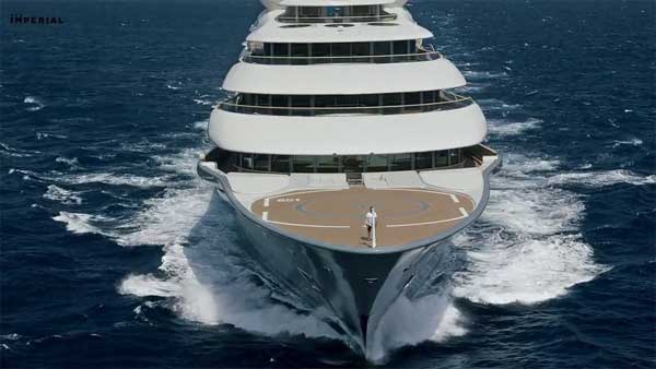 Nhân viên vén màn cuộc sống của giới thượng lưu trên siêu du thuyền và nỗi lo của người giàu-2