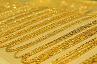 Giá vàng giảm chóng mặt, thủng ngưỡng kháng cự quan trọng