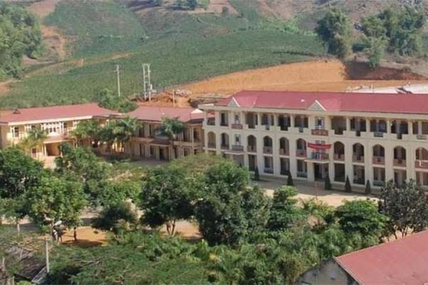 Vụ nữ nhân viên đầu bếp bỏ độc vào thức ăn của học sinh: Hé lộ động cơ đê hèn-2