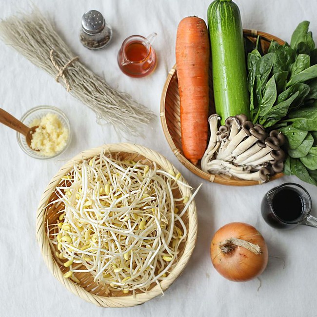 Bữa tối có thêm món xào kiểu này sẽ kích thích ngon miệng, hao cơm vô cùng-1