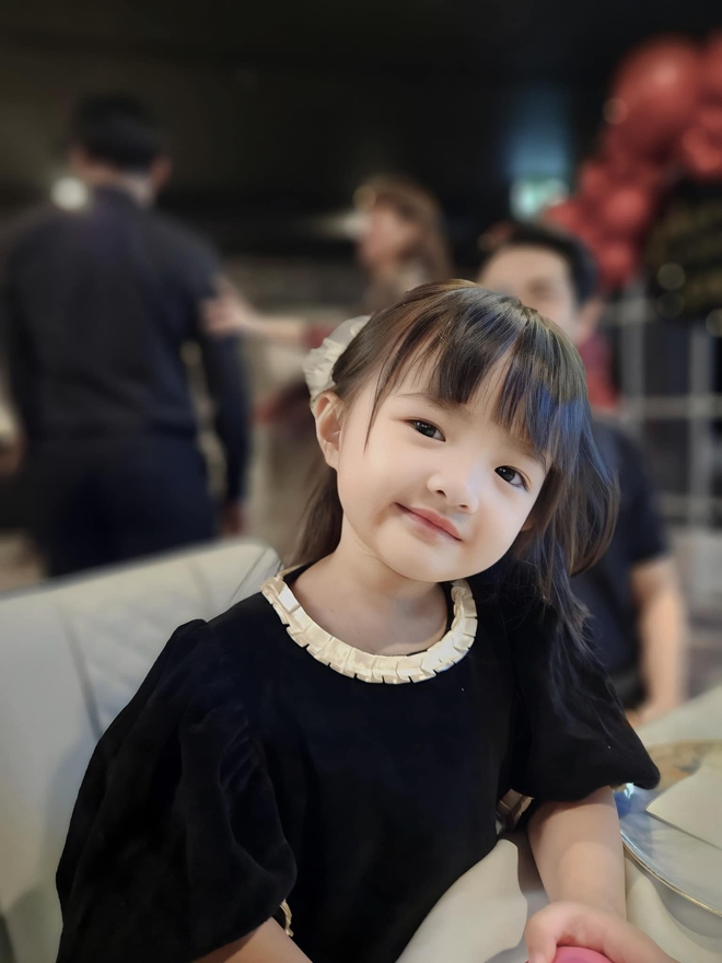 Tan chảy đoạn clip Ông Cao Thắng nhẹ nhàng dạy con gái Winnie: Người bố quốc dân này quá đỗi ngọt ngào rồi!-2