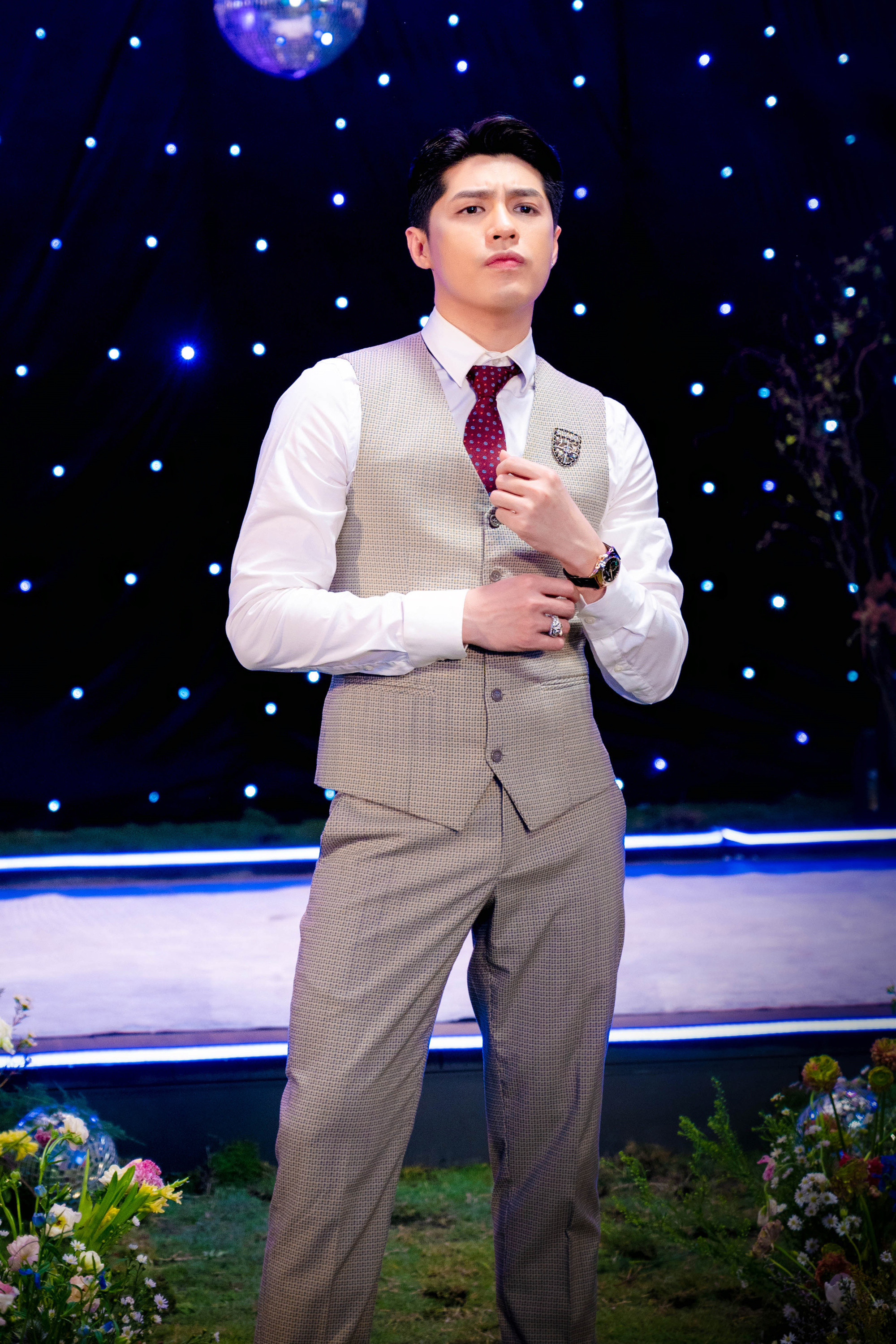 Văn hoá ứng xử chợ búa đáng báo động của sao Việt và anti-fan-1