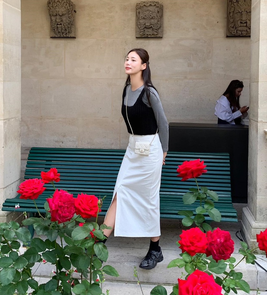 10 cách mặc áo thun dài tay chuẩn thanh lịch tới công sở-5