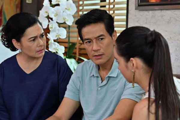 Mẹ chồng lên thăm nhưng con dâu chỉ chăm chăm mua sắm cho nhà ngoại-2