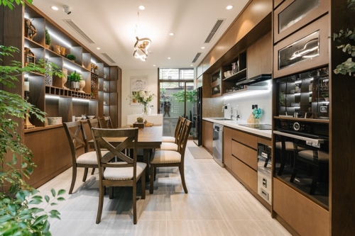 Tiệc tân gia hoành tráng, mời toàn sao Việt về dự, biệt thự 11 tỷ đồng vừa khánh thành của Quế Vân có gì đặc biệt?-8