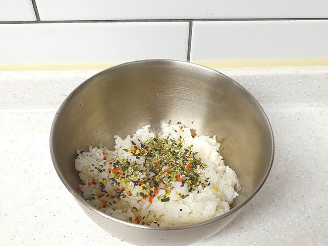 Gợi ý hộp cơm trưa với món đậu phụ cuộn cơm kiểu Hàn vừa ngon vừa dễ làm-4