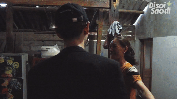 Cận cảnh nhà 4 gian của Double2T tại Tuyên Quang: Ở phòng hơn 10m2, góc làm nhạc cũng đặc biệt-3