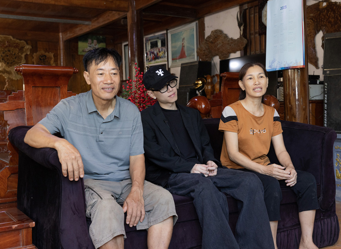 Cận cảnh nhà 4 gian của Double2T tại Tuyên Quang: Ở phòng hơn 10m2, góc làm nhạc cũng đặc biệt-8