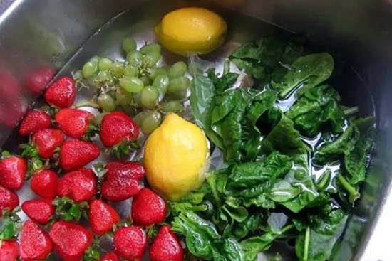 Ngâm rau củ qua nước muối có tác dụng đến đâu?