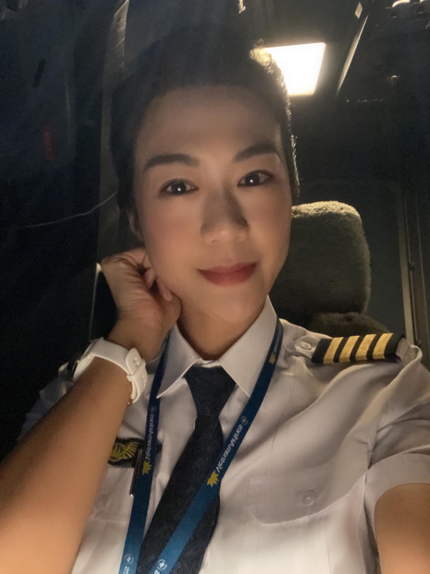 Nhan sắc tuổi 36 và cuộc sống hiện tại của cơ trưởng Huỳnh Lý Đông Phương-3