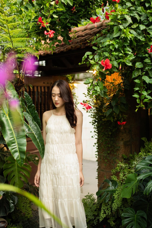 Cầu thủ U23 Việt Nam cầu hôn bạn gái đúng dịp trung thu, được nàng gật đầu đồng ý-7