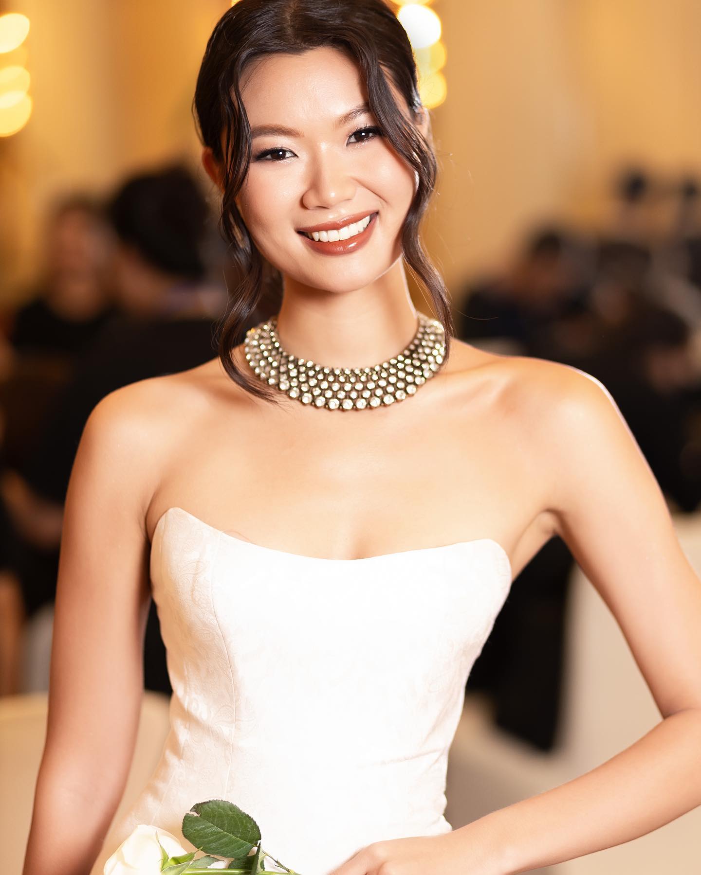 2 Á hậu Miss Universe Vietnam: Một người là cô bé chăn trâu trốn mẹ thi Hoa hậu, một người vừa vượt qua phẫu thuật khối u ở ngực-5