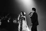 Hoàng Thuỳ Linh lộ giọng live thật không playback tại Vietnamese Concert, Thanh Bùi cất giọng lập tức lấn lướt!