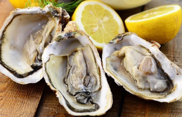 Hàu tăng cường sinh lý cho quý ông nhưng lại là thuốc độc với những người này-1