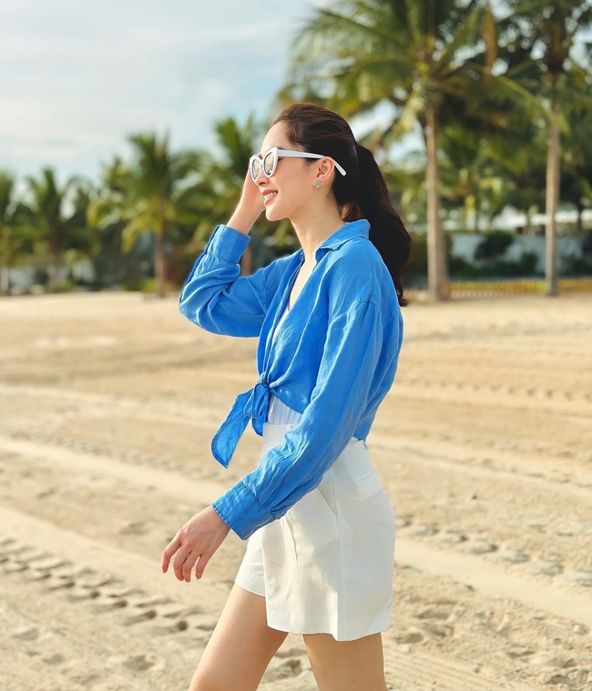 Tham khảo cách diện đồ sáng màu hack tuổi mà vẫn thanh lịch của Hoa hậu Thu Thảo-8