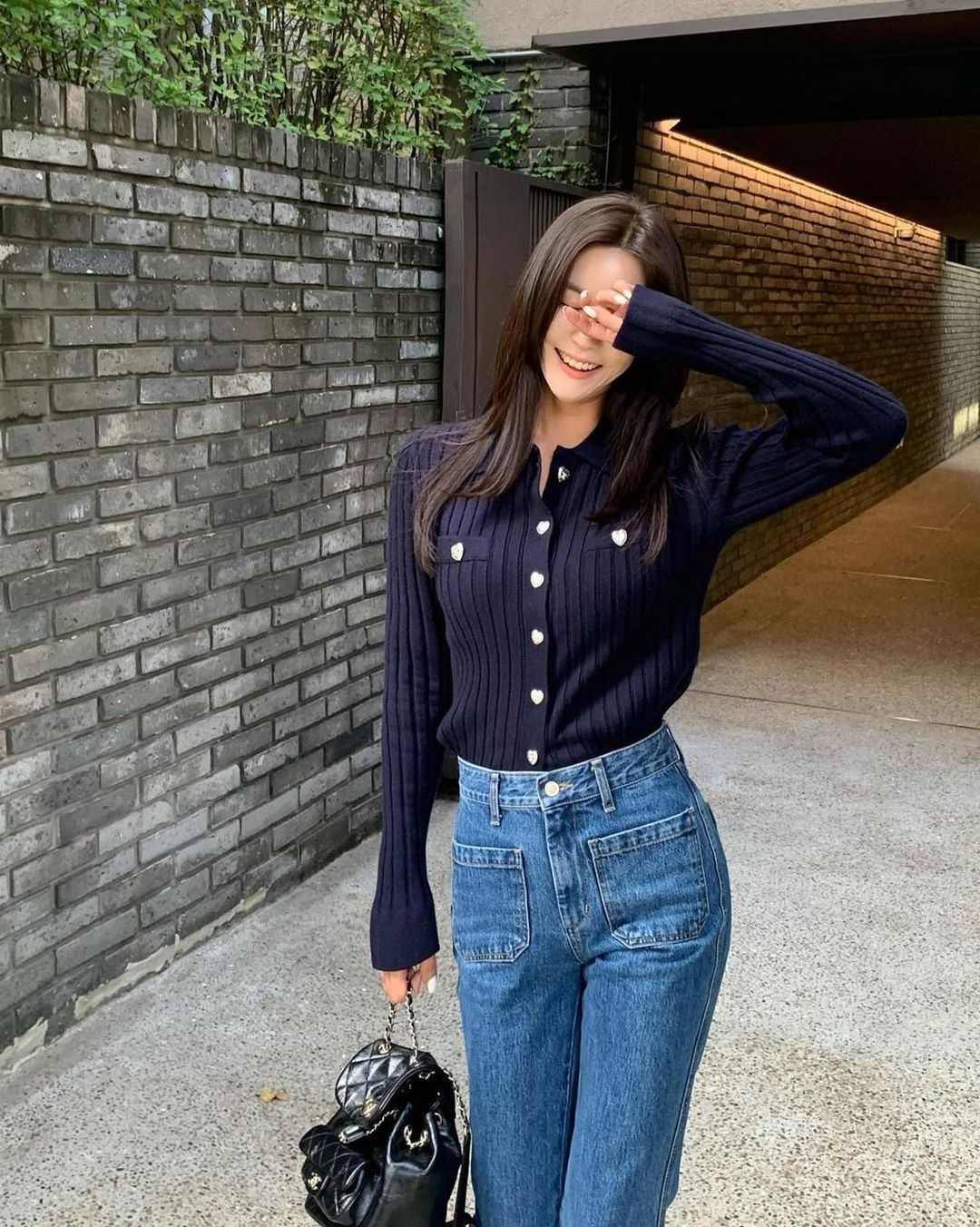 Cardigan mỏng - Kiểu áo đa năng đáng sắm nhất lúc này-3