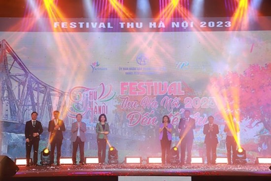 Khai mạc Festival Thu Hà Nội năm 2023
