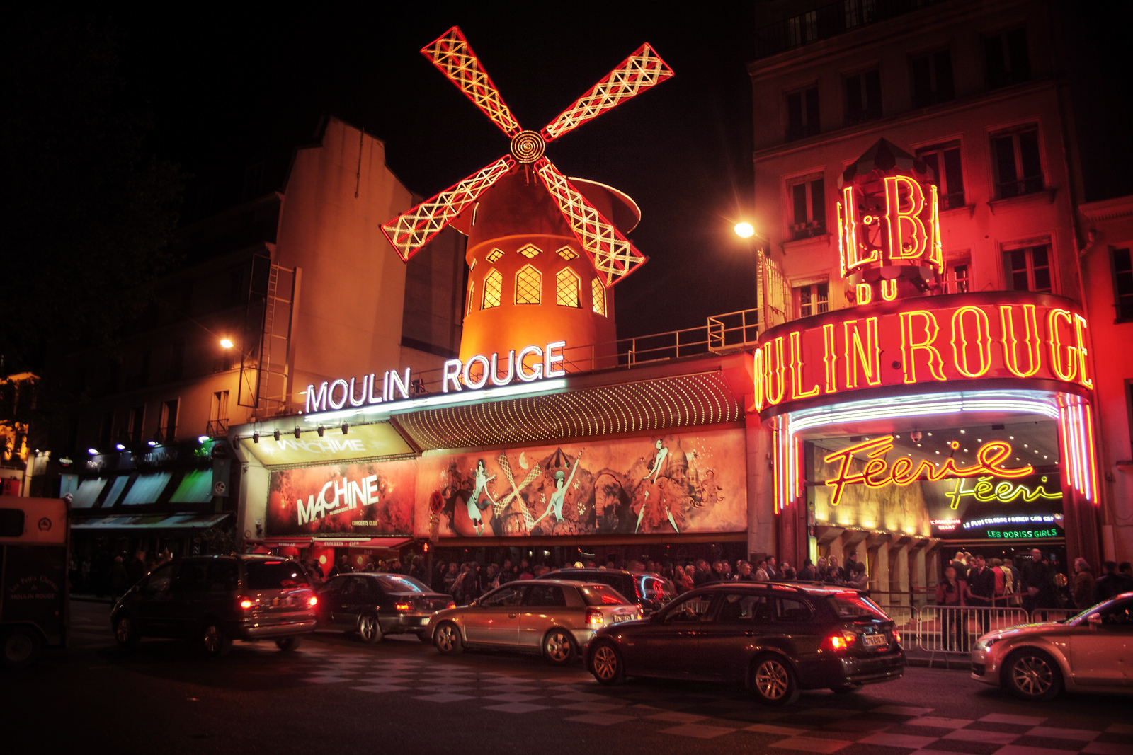 Lịch sử ít biết của 2 hộp đêm lừng danh ở Paris, trong đó có nơi Lisa (BLACKPINK) biểu diễn-6