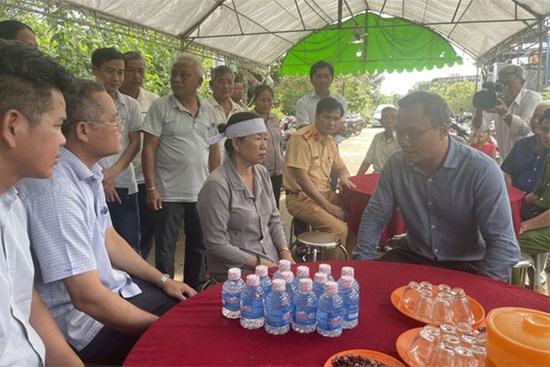 Sau tai nạn thảm khốc, tang thương bao trùm vùng quê nghèo Bình Thuận