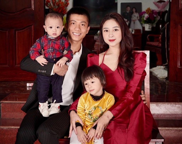 Hot girl vướng nghi vấn người thứ 3 kết hôn cùng hot boy sân cỏ”: Vợ chồng cùng tậu Mẹc, sở hữu khách sạn riêng-3