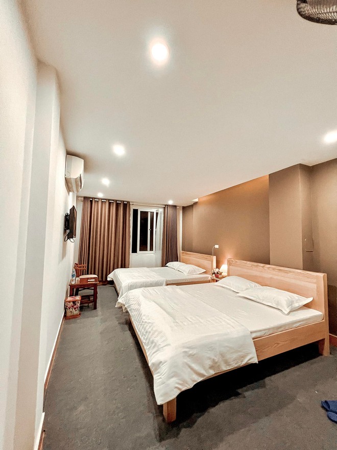 Hot girl vướng nghi vấn người thứ 3 kết hôn cùng hot boy sân cỏ”: Vợ chồng cùng tậu Mẹc, sở hữu khách sạn riêng-8