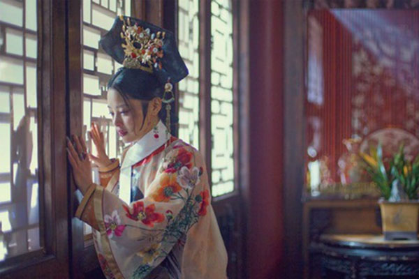 Vì sao 81 cái đinh ở cổng Tử Cấm Thành không gây nguy hiểm nhưng không 1 ai dám chạm vào?-4