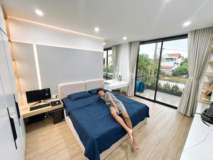 Dì Dung” đi tân gia nhà mới của Tiểu Vy ở Quảng Nam, thốt lên 1 câu khi đến phòng ngủ hướng ra ban công xanh mướt-7