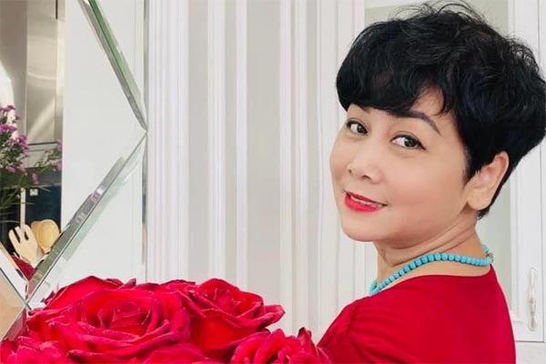 NSND Minh Hằng hé lộ lý do thoải mái chia sẻ chuyện mua sẵn mộ phần-5