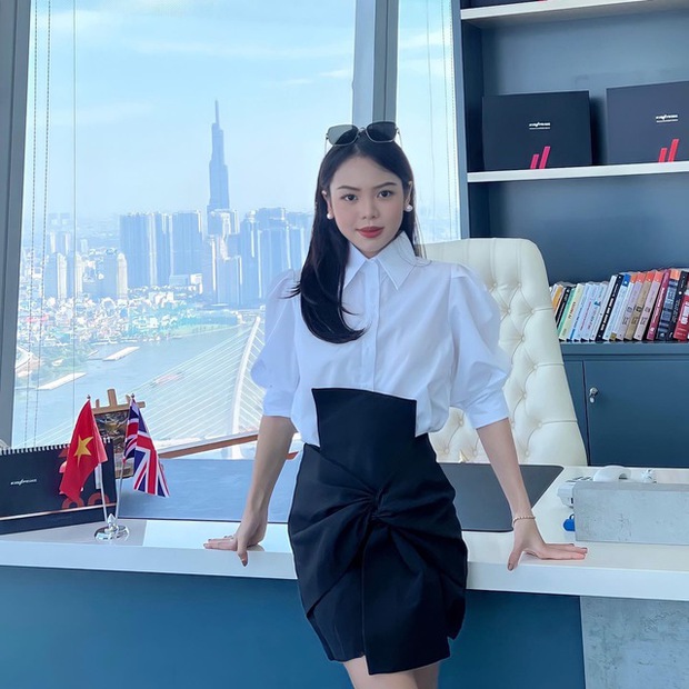 Tiền vệ U22 Việt Nam lấy vợ là cô chủ khách sạn 4 sao, CEO của thương hiệu thời trang có tiếng-3