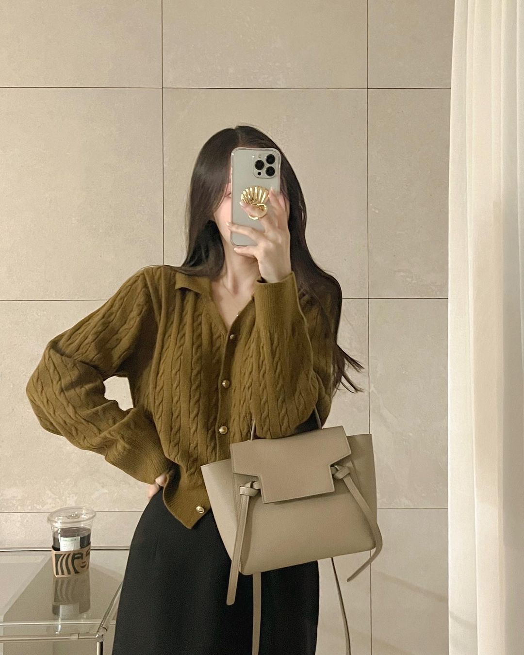 5 món đồ nên đầu tư để mặc đẹp suốt mùa lạnh năm nay-2