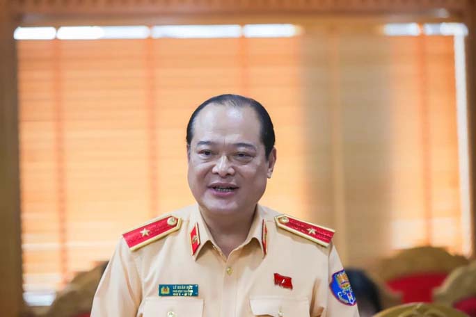 Đại gia trúng biển số xe siêu đẹp 51K-888.88 với hơn 32 tỉ đồng bỏ cọc?-1