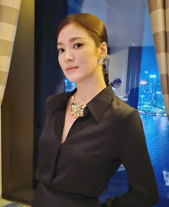 Ảnh đời thường Song Hye Kyo ở tuổi 42-3