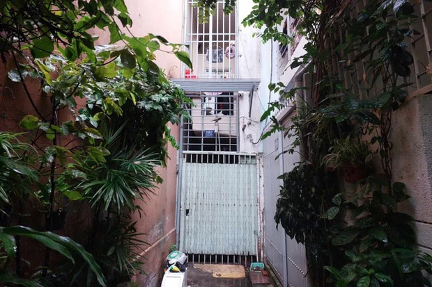 TPHCM: Phát hiện thi thể bé gái sơ sinh trong túi nylon, trên người có vết thương-1