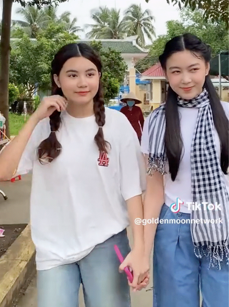 Lọ Lem bỗng bật khóc nức nở, biết lý do netizen liền nhận xét được ba mẹ nuôi dạy tử tế-1