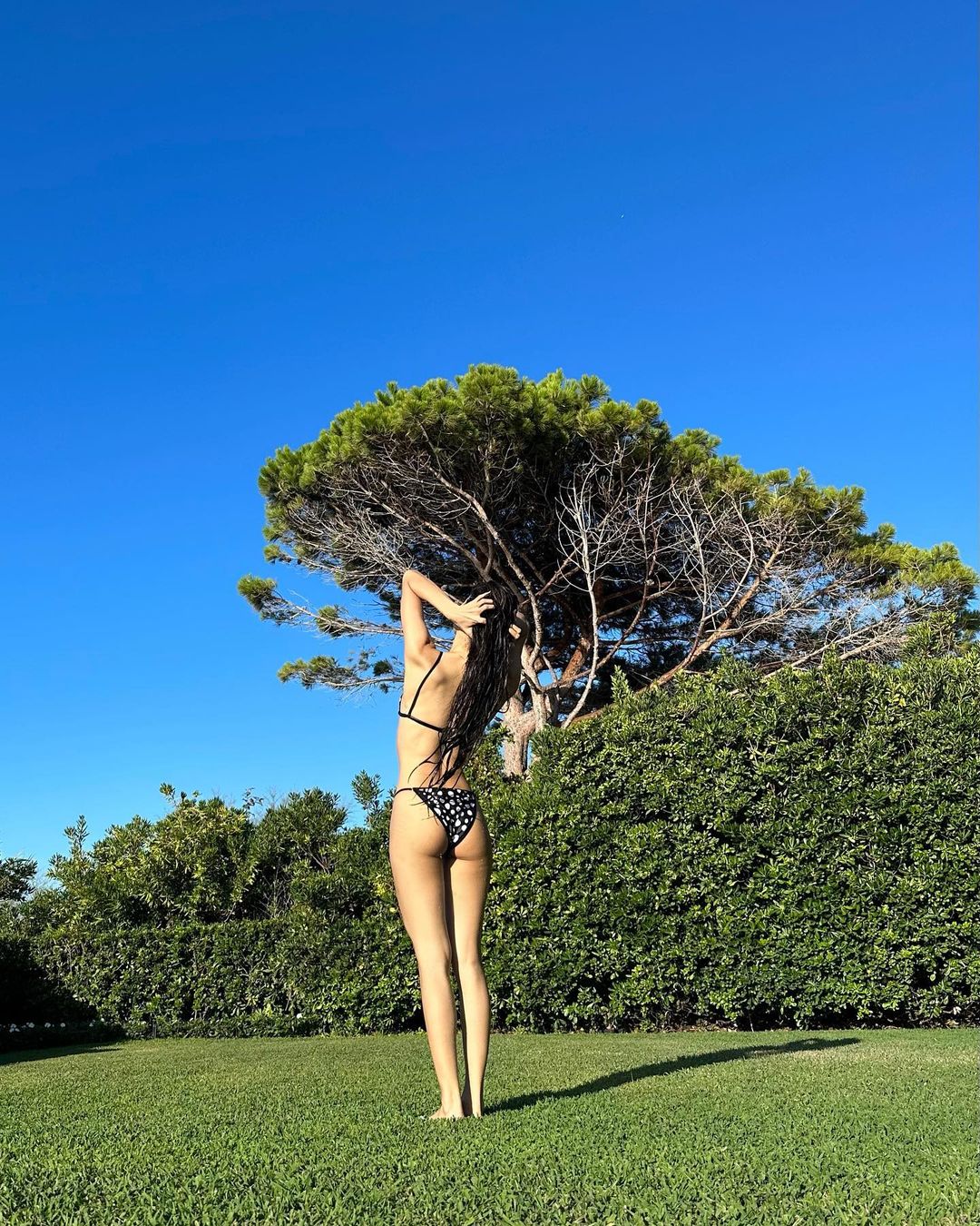 Mẹ ruột Lisa: Cưới siêu đầu bếp, khiến con gái rén khi hở bạo nhưng vẫn bảo vệ con mặc tranh cãi show thoát y-8