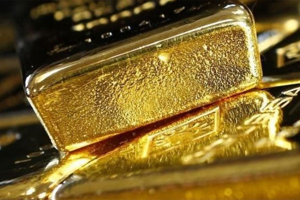 Giá vàng hôm nay 3/10/2023: Ảm đạm, vàng vẫn lao dốc-1
