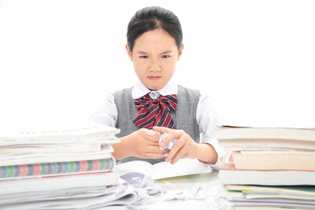 Chiều con quá mức chính là hại con, cha mẹ cần cảnh giác với 10 hành vi này của mình-2