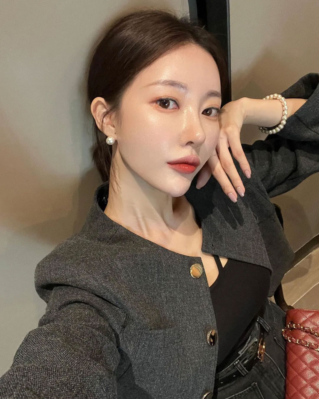 4 món mỹ phẩm cần hạn chế dùng nhiều để tránh gây hại da-1