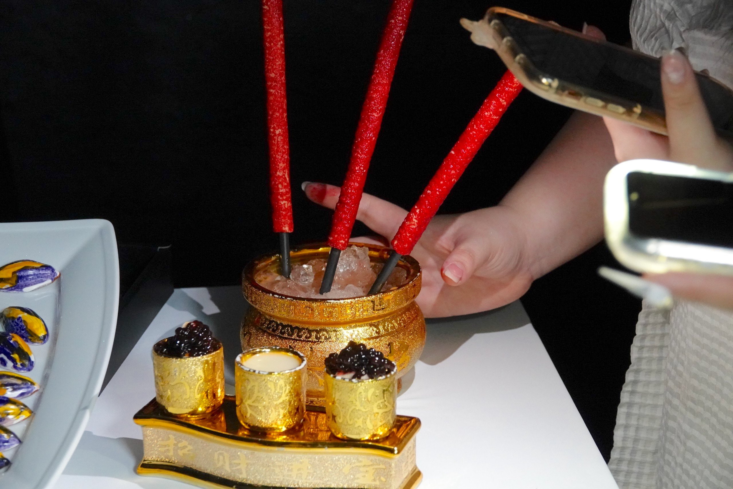 Tạo hình socola độc lạ, nữ giảng viên 9X kiếm 30 triệu mỗi tháng-5