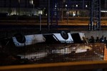 Xe chở khách du lịch gặp tai nạn thảm khốc ở Ý, gần 40 người thương vong