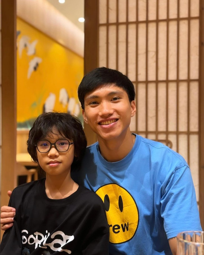 Cách Đoàn Văn Hậu lấy lòng nhà vợ tương lai-1