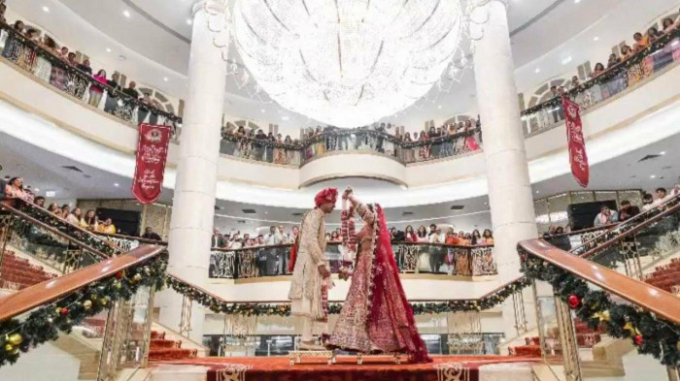3 đám cưới xa hoa của giới siêu giàu: Có vị tỷ phú mời cả dòng họ đến Việt Nam tham dự hôn lễ-6